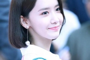 林允儿如何17岁出道成顶流？30岁演高中生仍惊艳