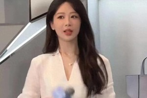 杨紫杭州万象城亮相，纤细腰肢侧颜杀惊艳全场