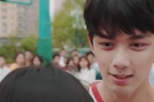 吴磊张子枫身高差引热议，深情拥抱画面笑翻粉丝