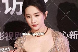刘亦菲单身之谜：事业与佛系生活的完美平衡